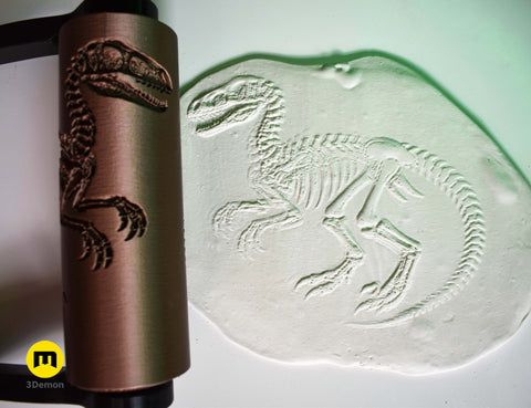 Texture Roller – Fossil Velociraptor Skeleton