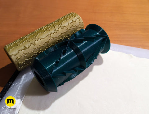 Christmas Tree Roller Cutter