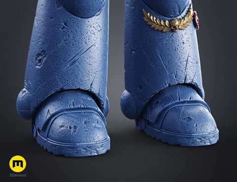 Leg Armor - Space Marine