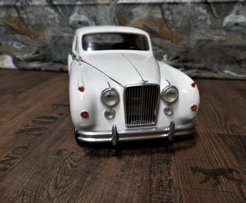 rc model car jaguar mark 8