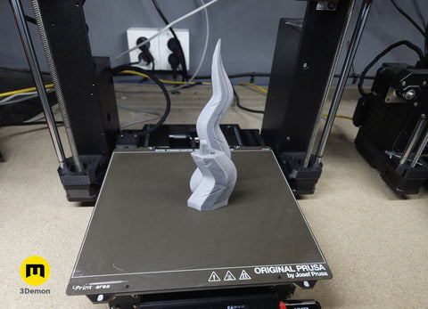 Slay the Spire Silent Dagger and Shiv