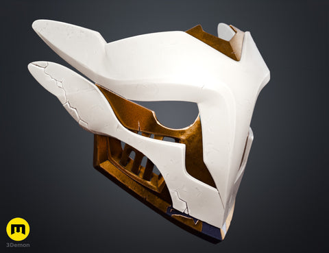 Painted 3D render weathered color variant of Ekko Firelighter Mask Arcane white bronze aged metallic look with pronounced dirt wear and patina