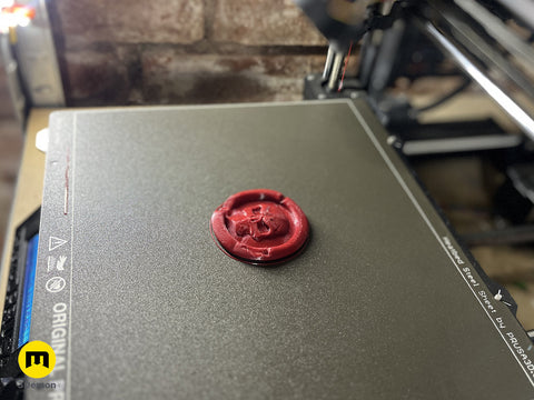 Space marine Purity Seal badge magnet