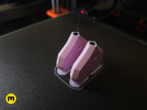 Luvdisc Valentine Magnetic Low Poly Keychain