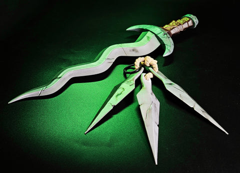 Slay the Spire Silent Dagger and Shiv