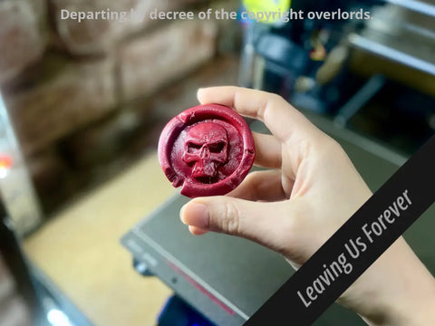 Space marine Purity Seal badge magnet