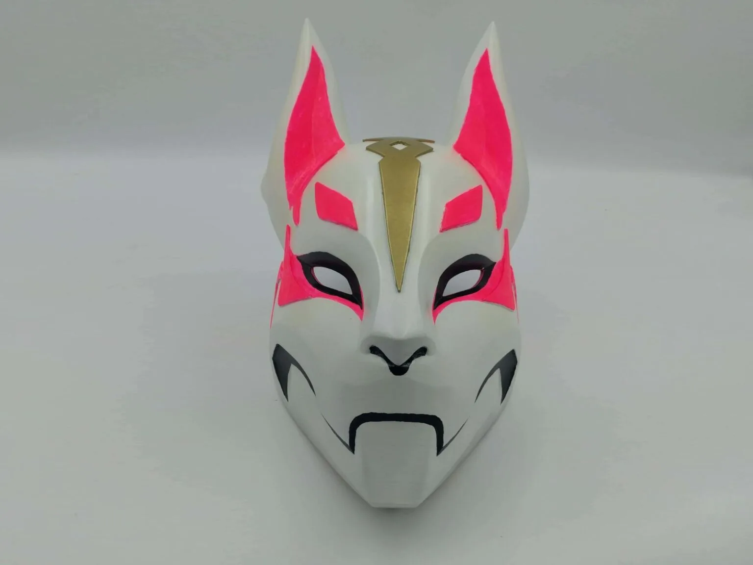 Digital 3D render of Drift mask - Fortnite STL, white cosplay prop with red accents and gold forehead detail.