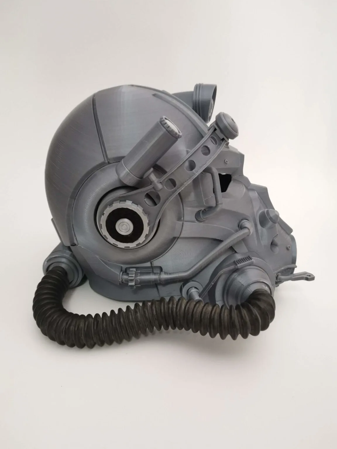 Printable 3D model of T60 helmet from Fallout 4 STL, detailed front view cosplay prop