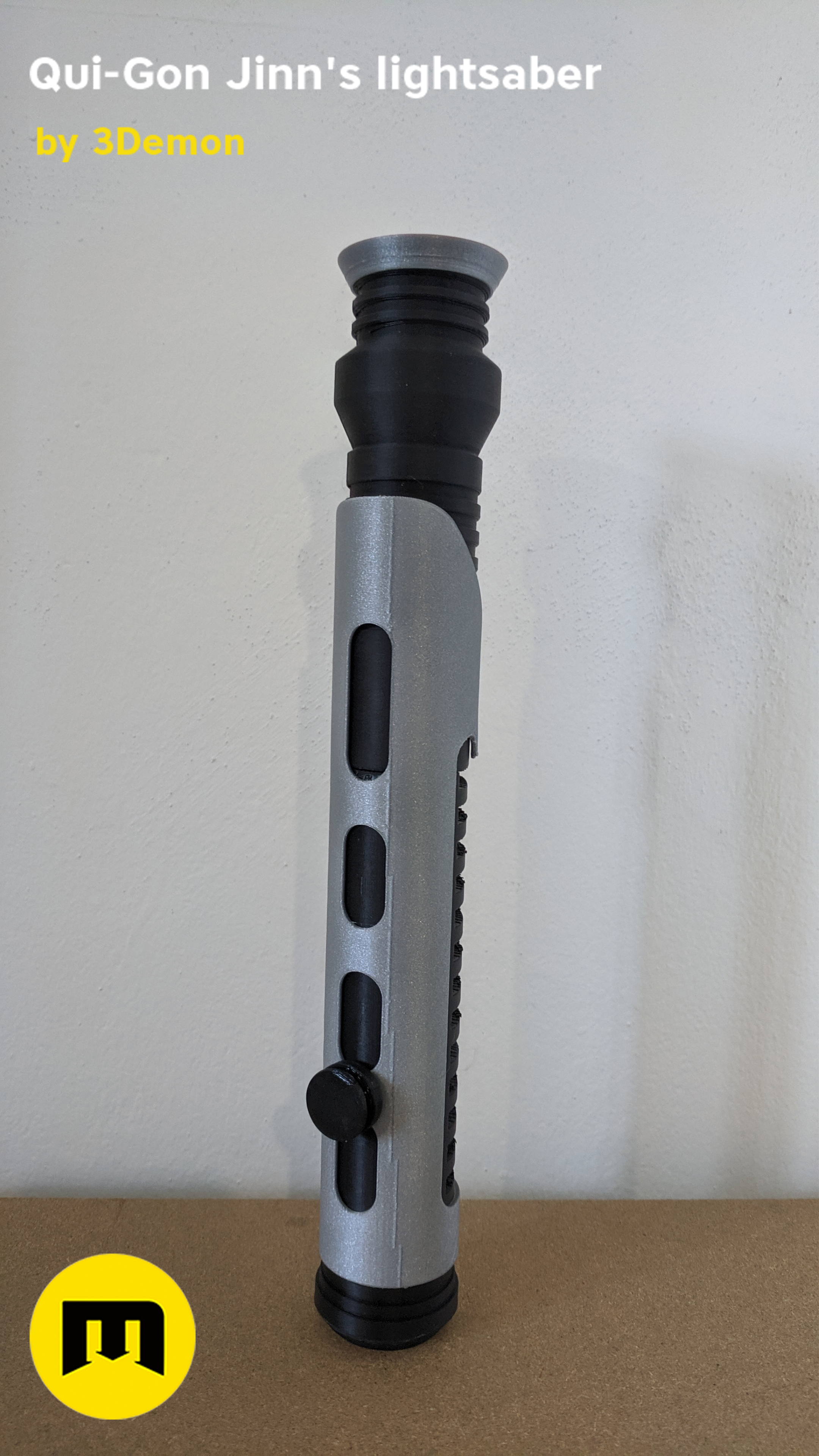 Qui Gon's Lightsaber from Star Wars Phantom Menace - 3D Print Model by  CosplayItemsRock