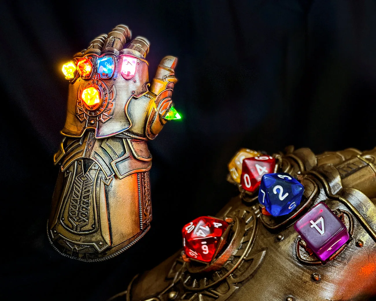 Digital 3D render of The Infinity Gauntlet - Wearable DnD Dice Holder STL, front view of the design