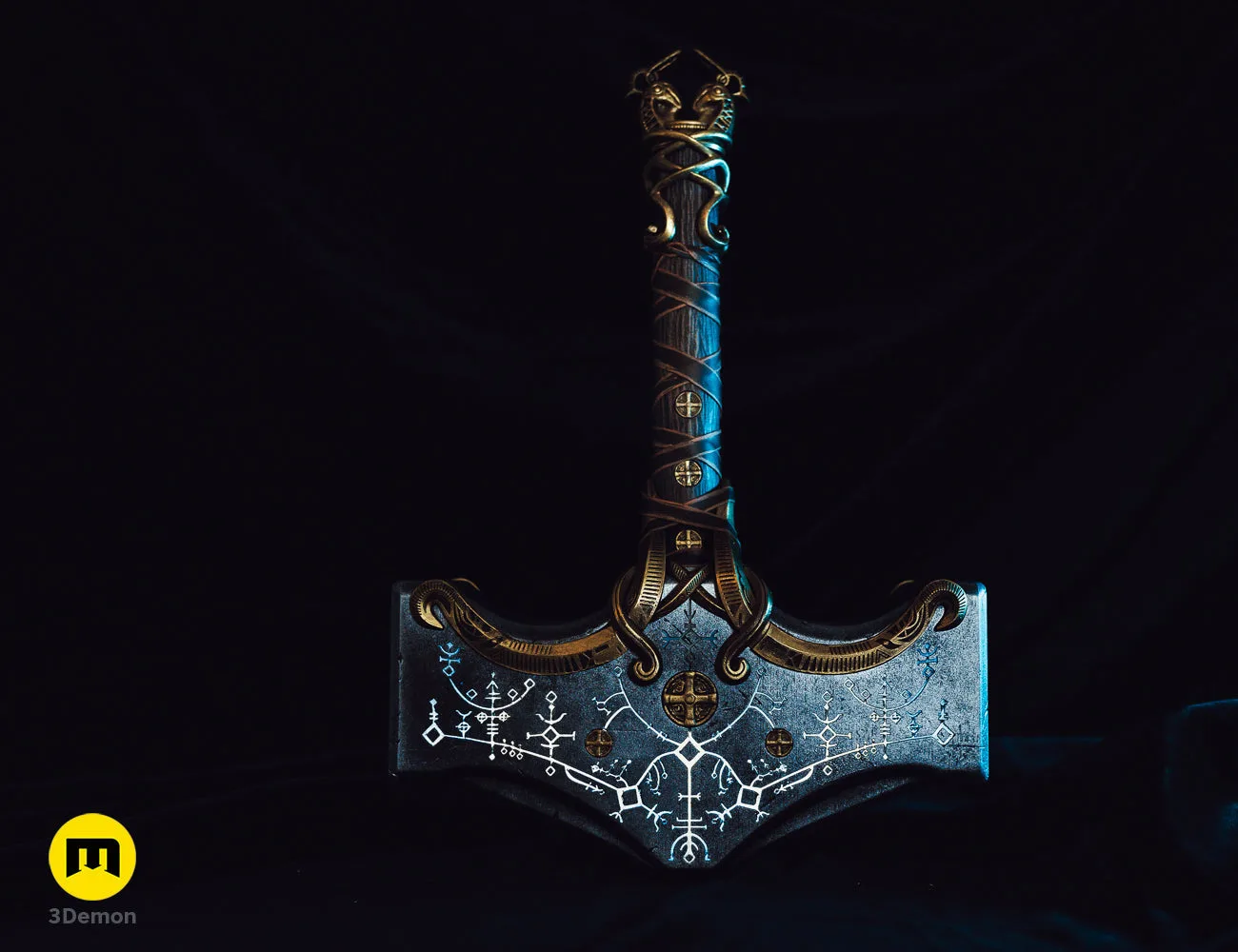 Textured 3D render of Mjolnir - God of War Ragnarok, golden-hilted hammer with runic head, 3D print cosplay prop.
