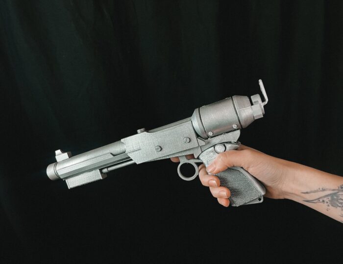 Fallout Lucy's Tranquilizer gun and Darts — 3D printable STL model