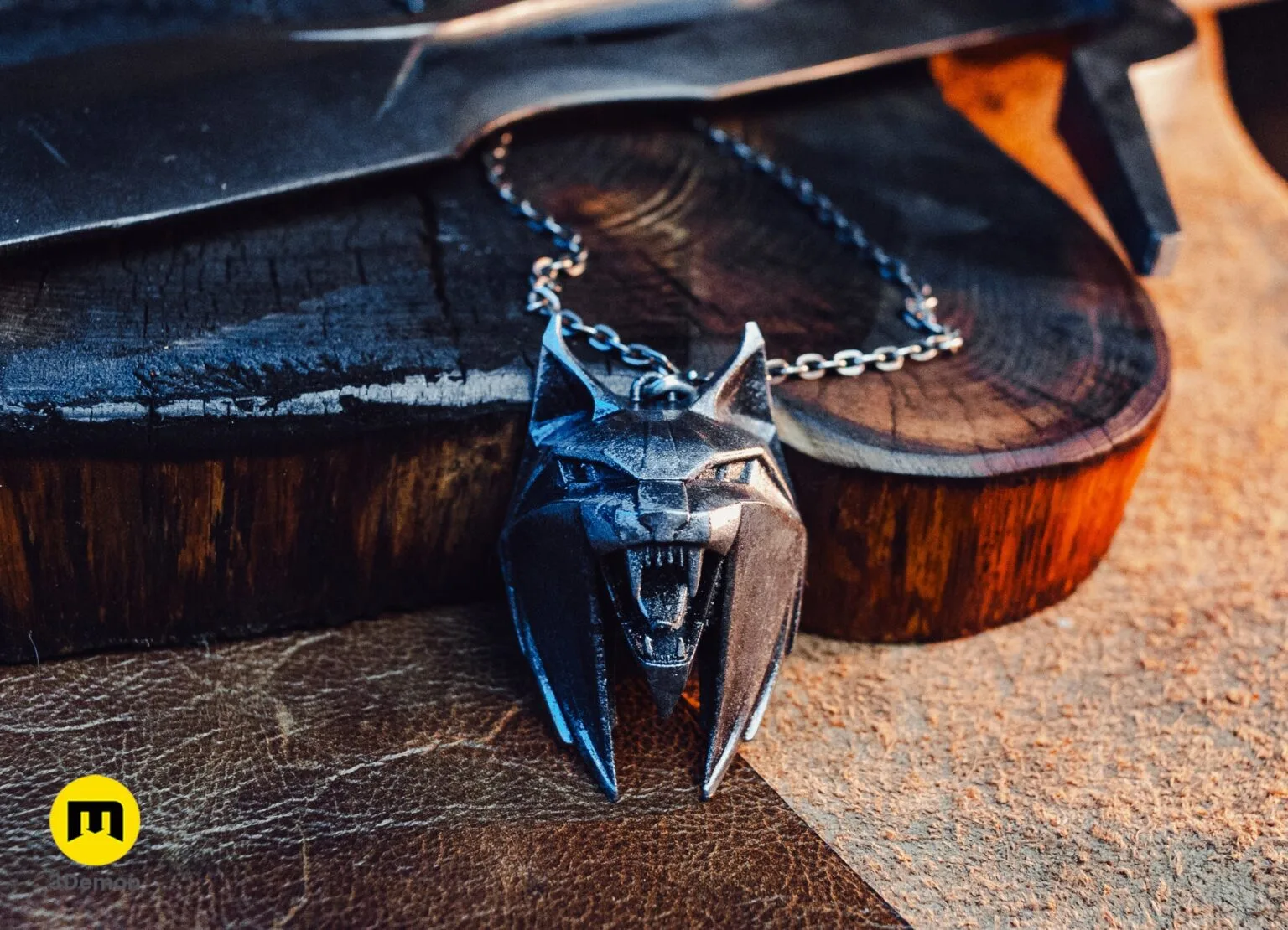 Metallic 3D printed Witcher 4 Lynx medallion on a dark wooden block – Witcher 4 Lynx Pendant 3D print | 3Demon