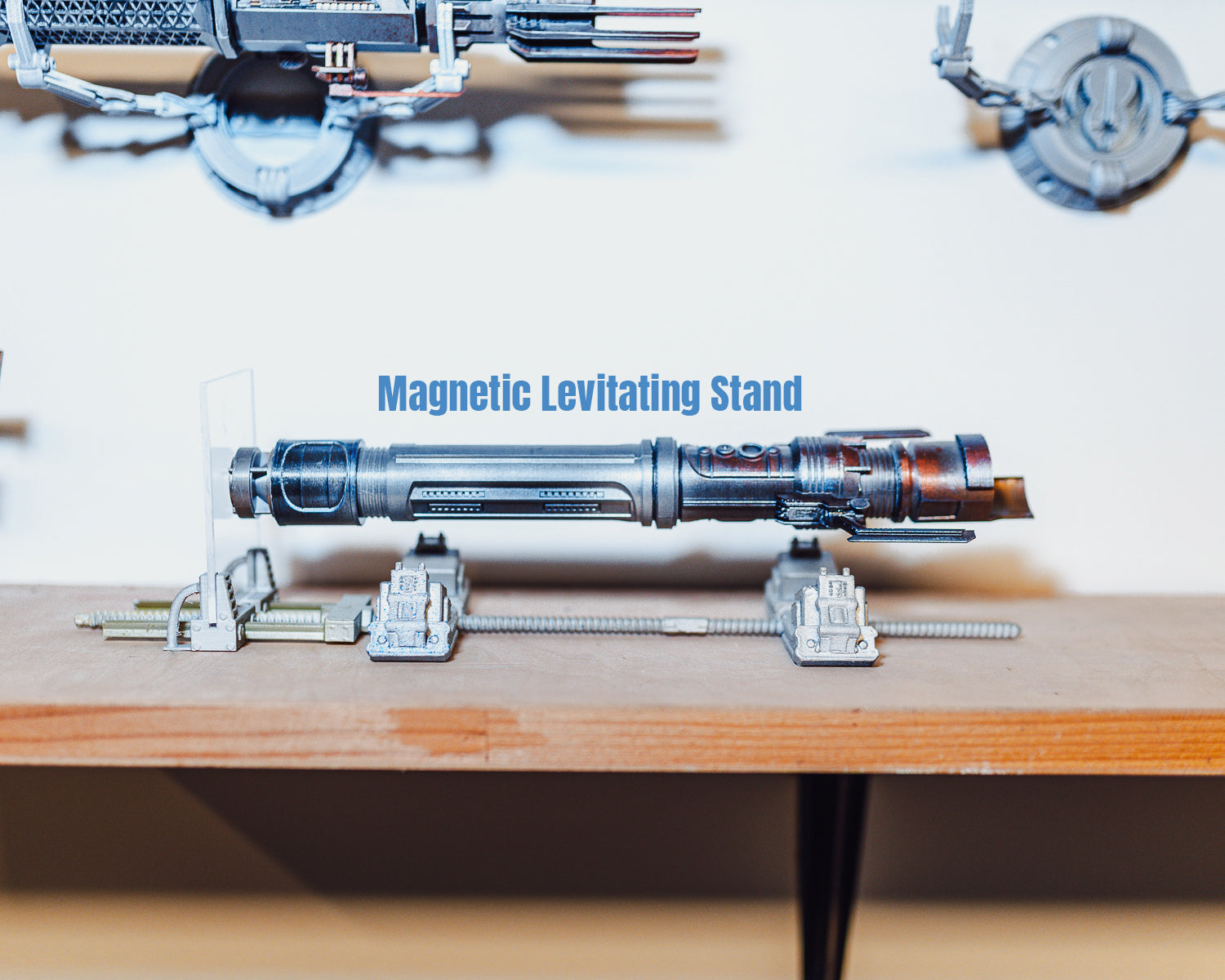 3D printed magnetic lightsaber gravity stand – finished build
