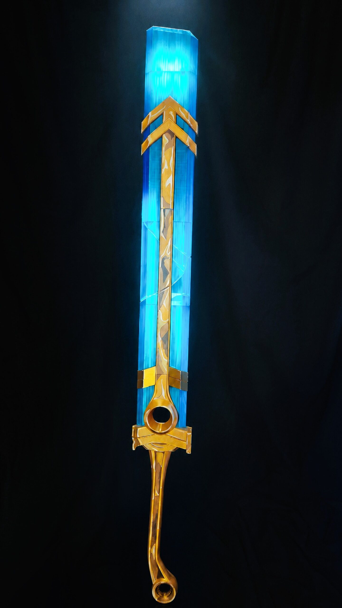 3D printed Ekko sword from Arcane painted in cel-shaded cosplay style – Final Result