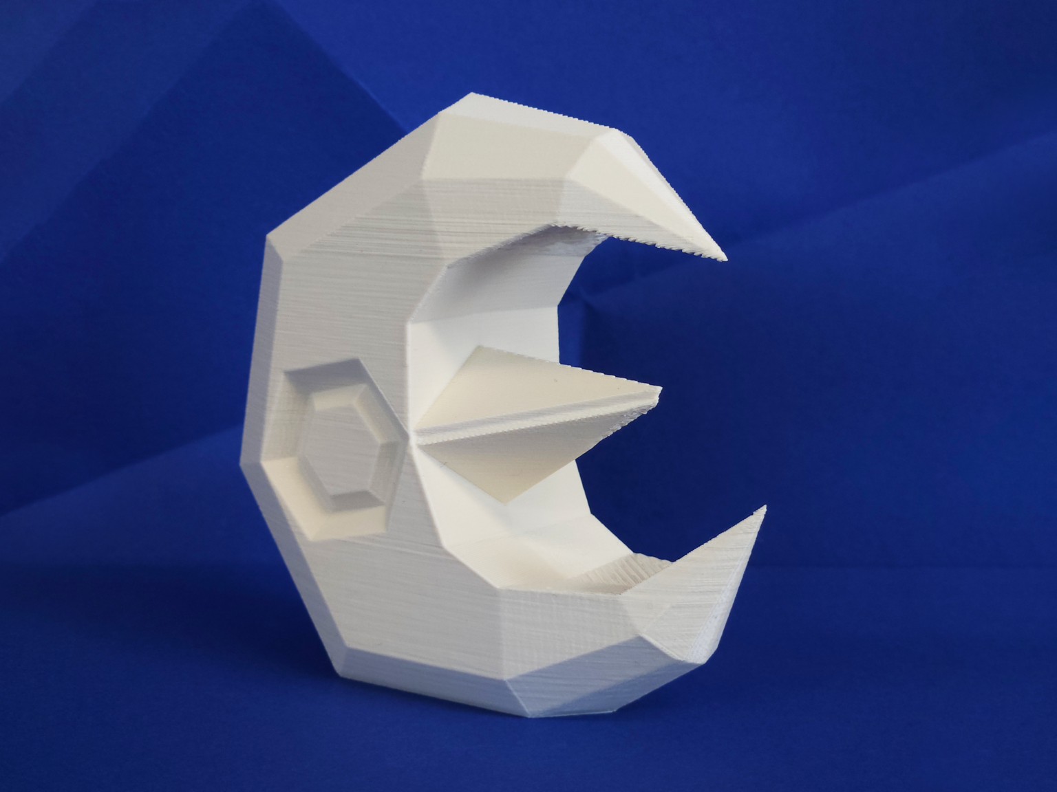 Low poly Lunatone 3D print