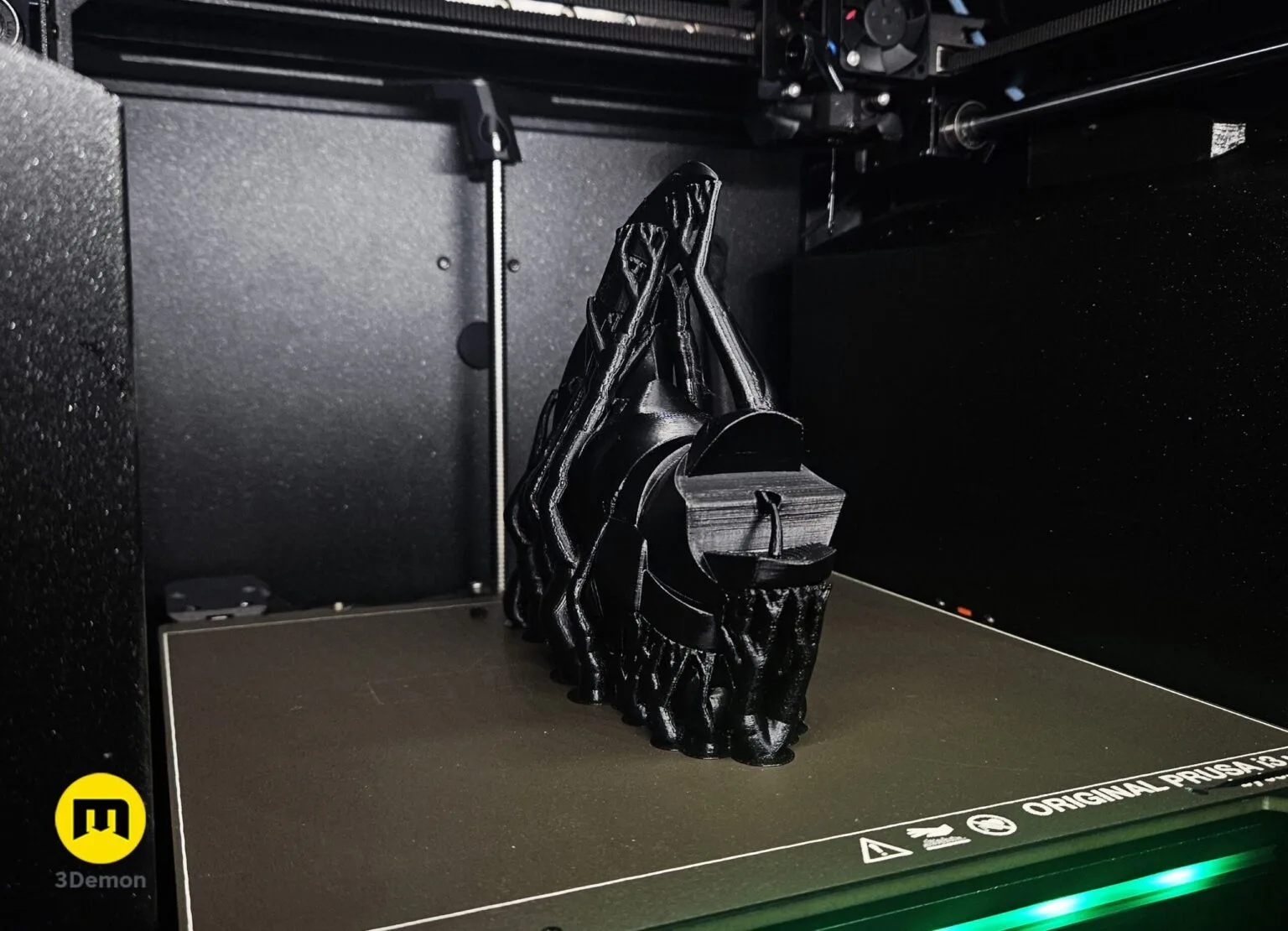 3D model render of Solo Leveling Kasaka's Venom Fang, 3D printed on Original Prusa i3 MK3 bed, side view cosplay prop