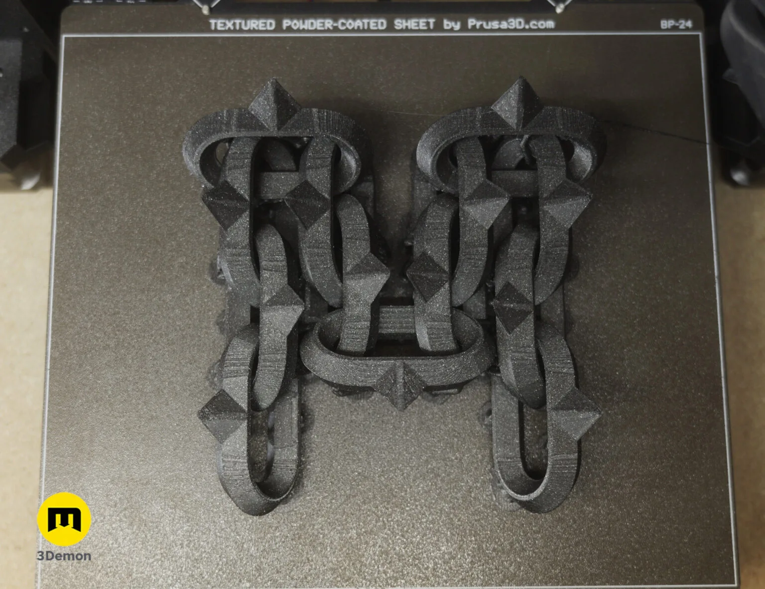 Photo of a painted print of witch king angman flail mace 3D printed textured prop costume stl 3demon 5